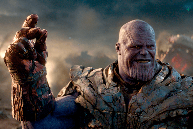 Thanos estalando os dedos em Vingadores: Ultimato - Marvel Studios