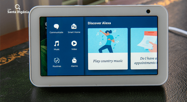 Amazon Echo usando o Amazon Alexa